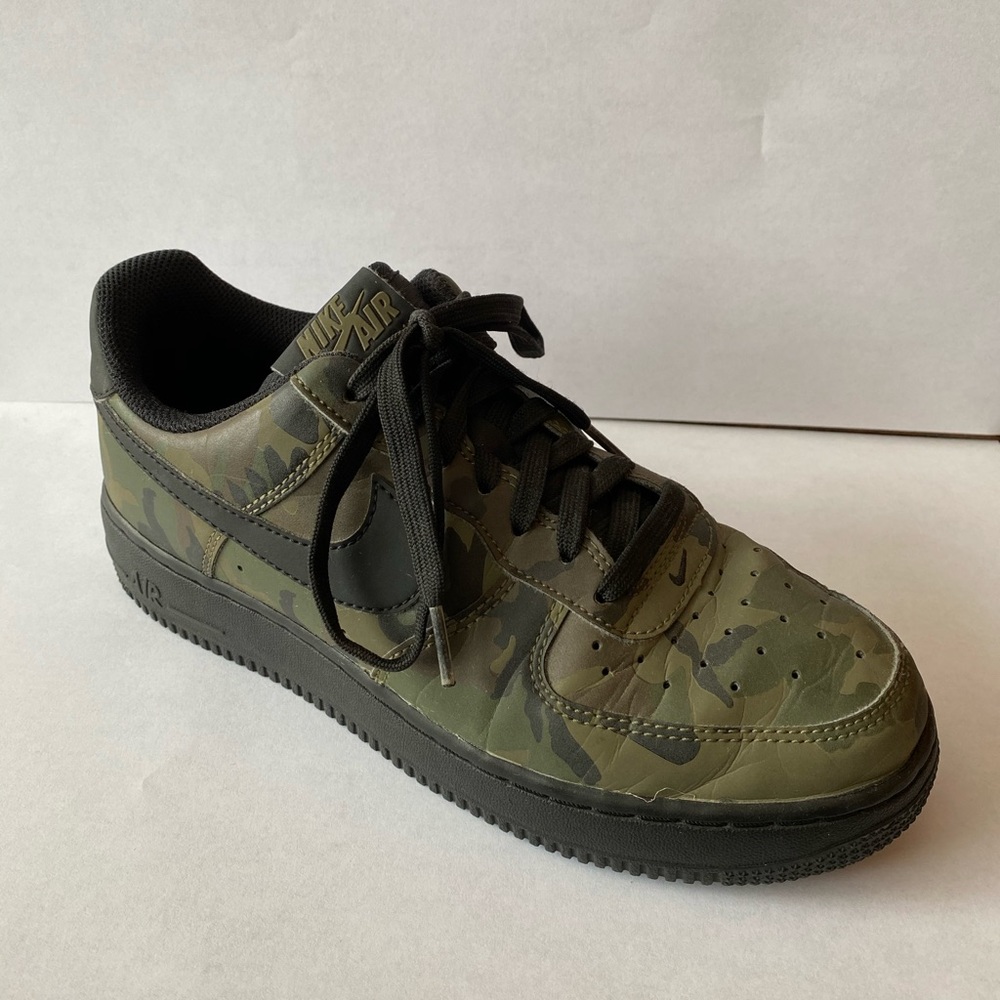 REFLECTIVE CAMO AIR FORCE 1’s